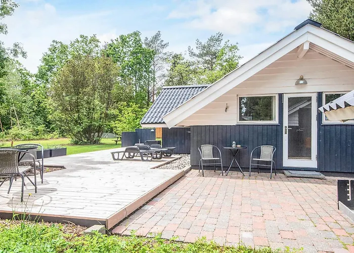 4 Person In * Nørre Nebel